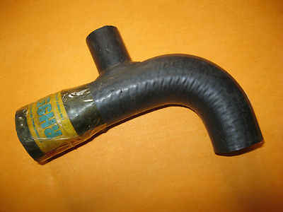 VAUXHALL VIVA HB 1600 & 2000 GT (68-70) BOTTOM RADIATOR HOSE - RH957
