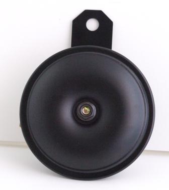 GS35102 - Horn - UNIVERSAL Black 6V,92mm dia ,Mounting, 90mm length,8mm hole.