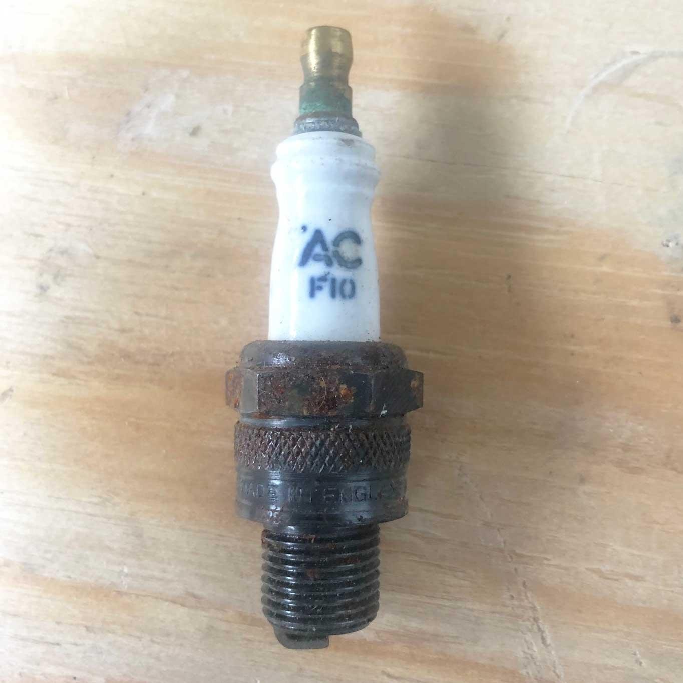 AC Spark Plug F10 - AC - Vroom Classics