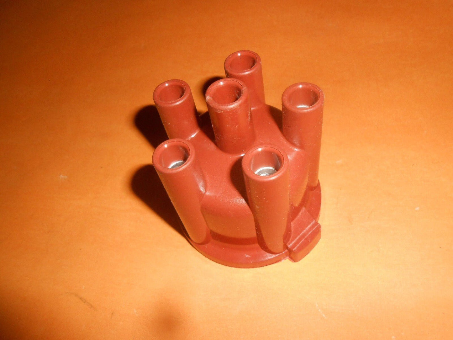 AUDI 100, 200, Coupe 1.9,2.0,2.2 (1979 - 84) BOSCH Type 5 cylinder DISTRIBUTOR CAP - Vroom Classics