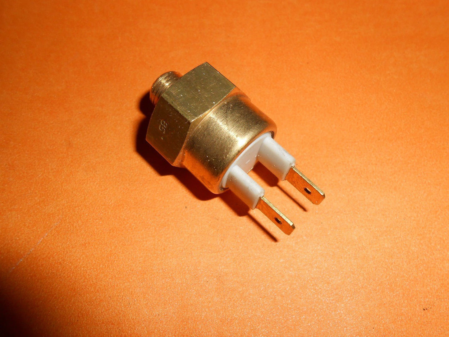 AUDI 100CC 2.0 (1988 - 91)New ENGINE MANAGEMENT COOLANT Temperature Sensor - 55101 - Vroom Classics