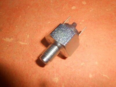 AUSTIN A30 A35 A40 A55 (1956 - 61) NEW BRAKE LIGHT SWITCH - 51630 - Vroom Classics
