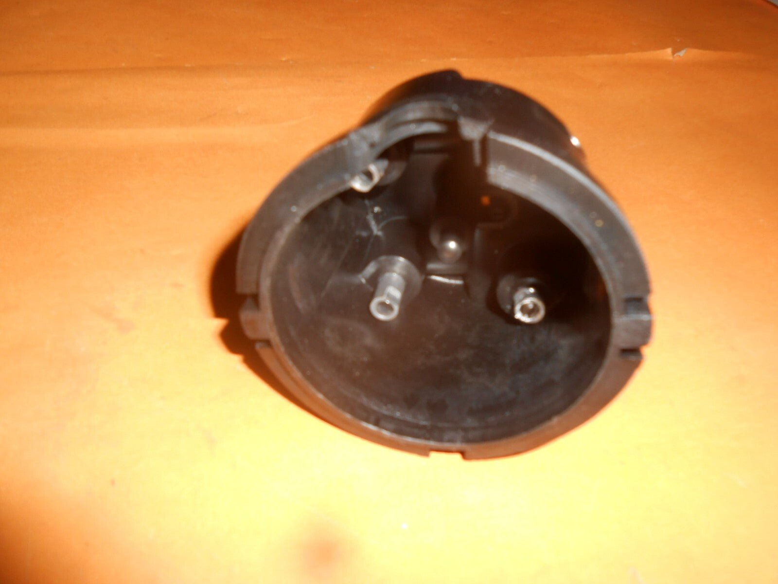 AUSTIN A30 A35 A40 A55 A60 (1955 - 69) NEW side entry DISTRIBUTOR CAP - Vroom Classics
