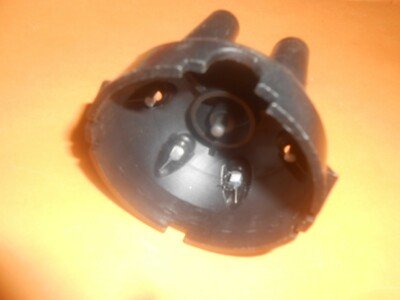 AUSTIN HEALEY 3000 (1963 - 68) PUSH IN LEAD DISTRIBUTOR CAP - Vroom Classics