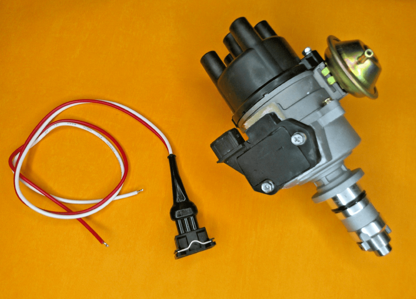 AUSTIN METRO (1982-90)A+ engine ELECTRONIC IGNITION D65 DISTRIBUTOR +plug & wire - Vroom Classics