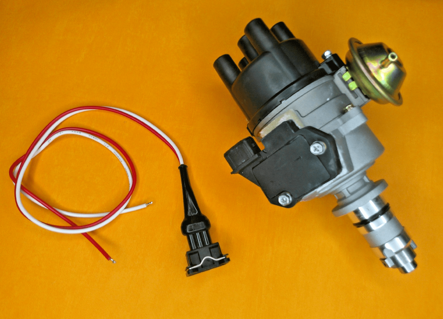 AUSTIN METRO (1982-90)A+ engine ELECTRONIC IGNITION D65 DISTRIBUTOR +plug & wire - Vroom Classics