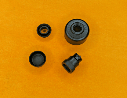 AUSTIN MINI COOPER Mk1,Mk2(1963 - 70) 5/8" BRAKE MASTER CYLINDER REPAIR KIT - SSB795 - Vroom Classics