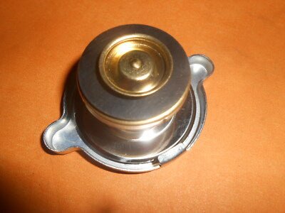 AUSTIN MORRIS J2, J4 Van (1963 - 74) 7LB RADIATOR FILLER CAP - Vroom Classics