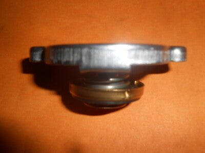 AUSTIN MORRIS MINI COOPER S (1964 - 71) 13LB RADIATOR FILLER CAP - Vroom Classics