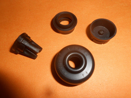 AUSTIN MORRIS MINI Mk1 (1959 to chassis 359770)BRAKE MASTER CYLINDER REPAIR KIT - Vroom Classics