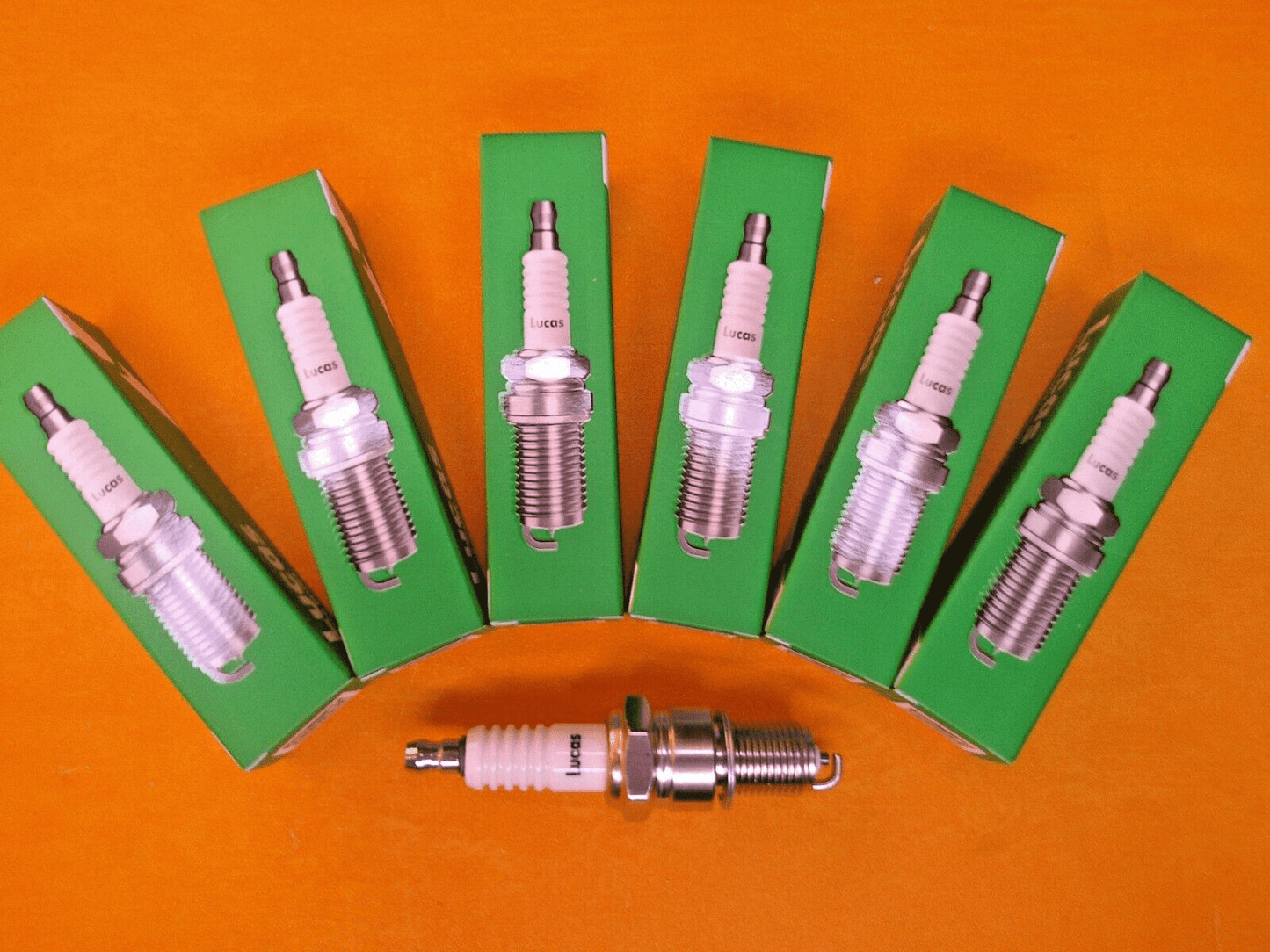 AUSTIN PRINCESS 2200 (1975 - 81) SPARK PLUGS SET of 6 - GENUINE LUCAS - Vroom Classics