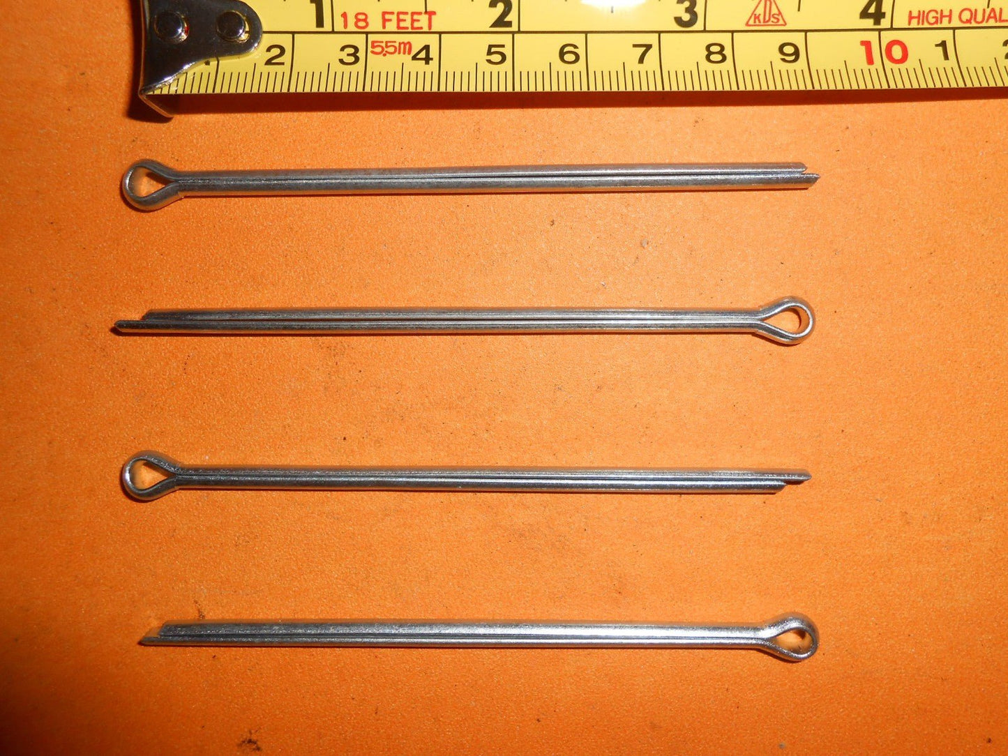 AUSTIN ROVER MG METRO VENTED DISC BRAKE PAD FITTING PINS SPLIT PINS x4 - Vroom Classics