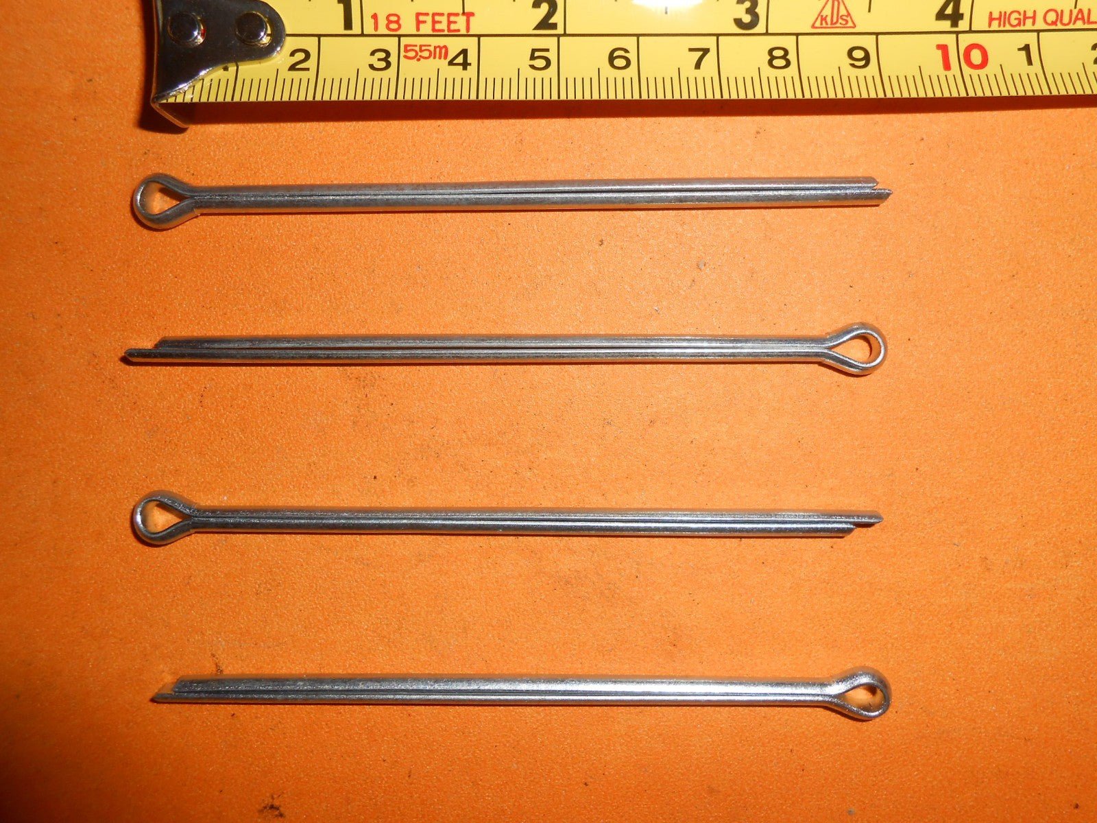 AUSTIN ROVER MG METRO VENTED DISC BRAKE PAD FITTING PINS SPLIT PINS x4 - Vroom Classics