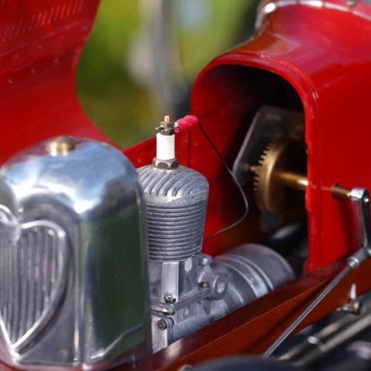 Bantam Midget - Red - Vroom Classics