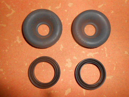 BEDFORD KC,KD,KEL,KFL,KGL,KFT Front & Rear WHEEL CYLINDER REPAIR KIT - ssb513 - Vroom Classics