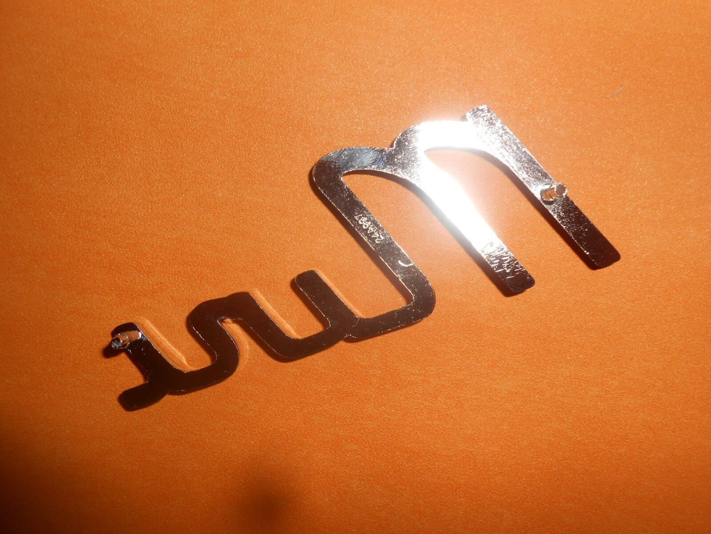 BMC AUSTIN MINI COOPER CHROME "MINI" BOOT BADGE - NEW - Vroom Classics