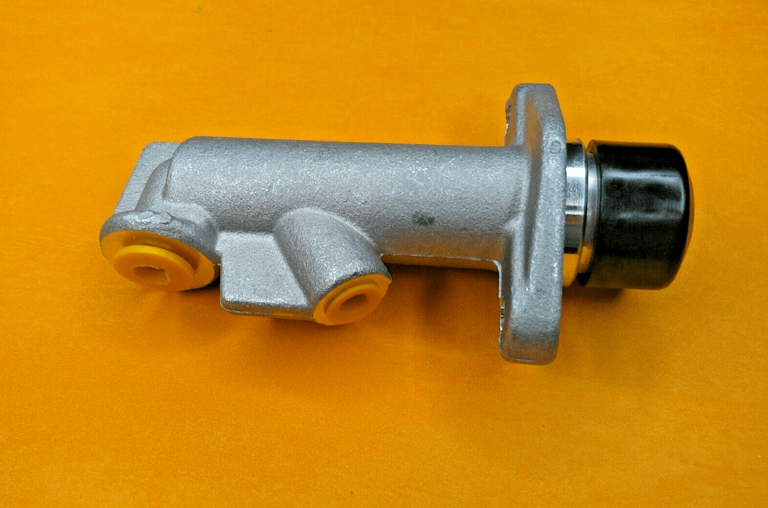 BRAKE or CLUTCH MASTER CYLINDER - 3/4" bore - Vroom Classics