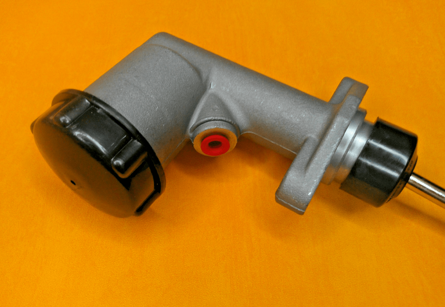 BRAKE or CLUTCH MASTER CYLINDER for TRIKE or KIT CAR - 5/8" BORE !!! - Vroom Classics