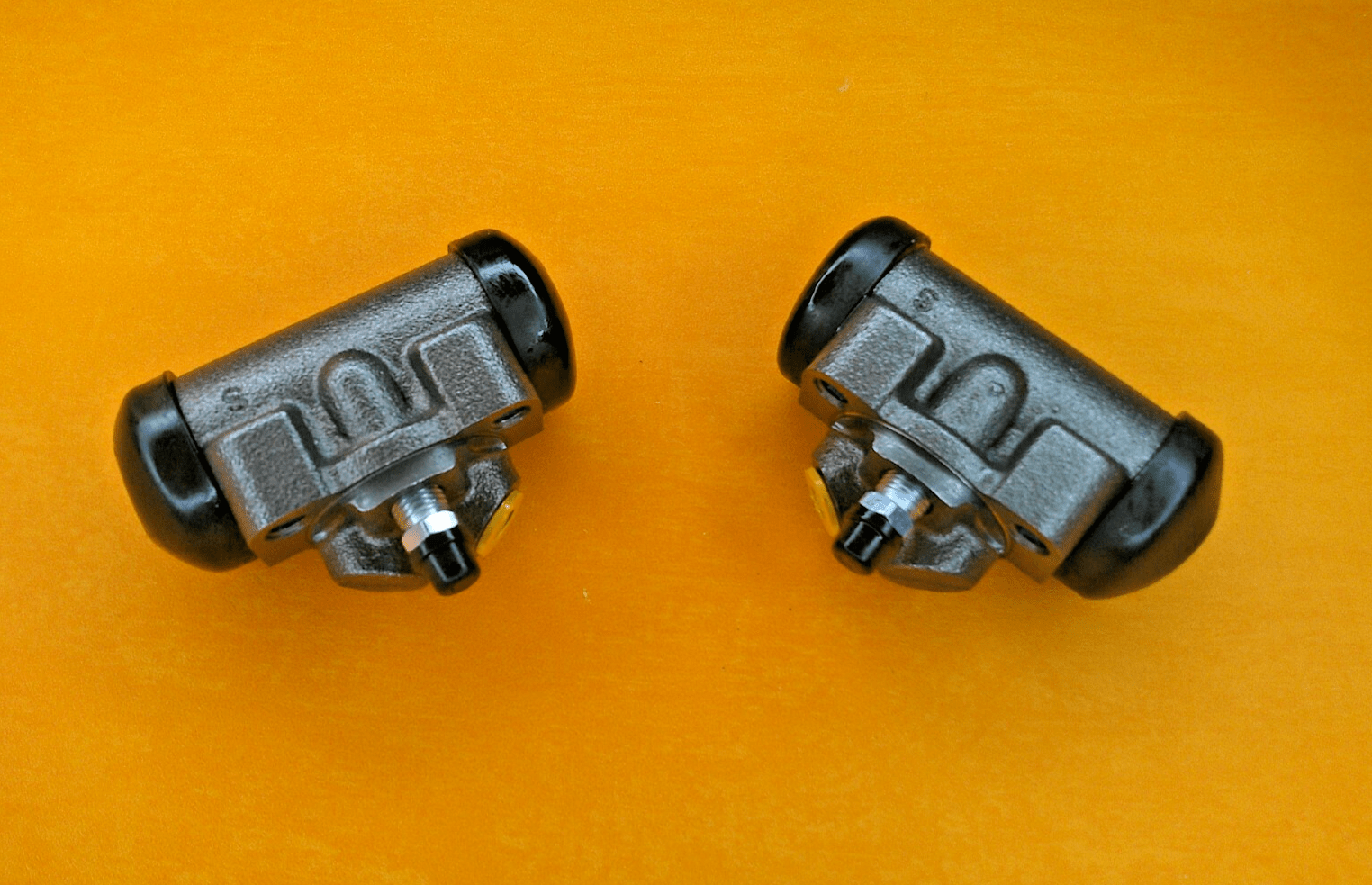 BUICK PACKARD OLDSMOBILE CHEVROLET(1951 - 1970)NEW PAIR REAR BRAKE WHEEL CYLINDERS - Vroom Classics