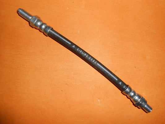 CAR BODIES, LONDON TAXI FL2, FX4 2.25D (1969 - 78) CLUTCH HOSE - GHP109 - Vroom Classics