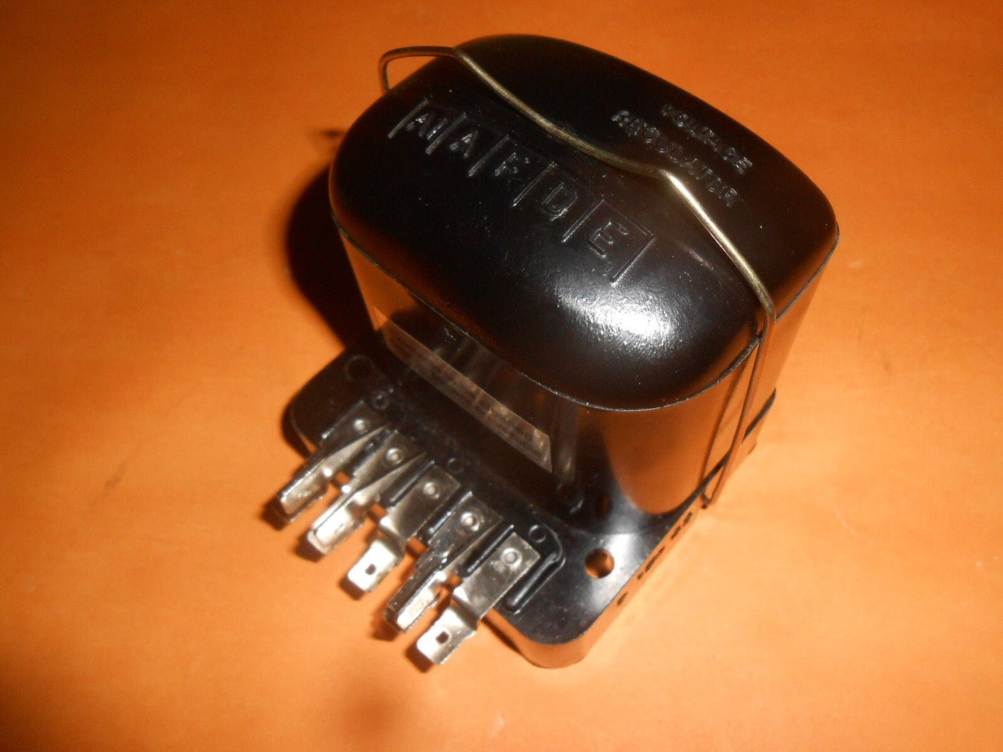 CLASSIC MINI 850 & 1000 (1960-1968) DYNAMO VOLTAGE REGULATOR/ CONTROL BOX - 2553 - Vroom Classics