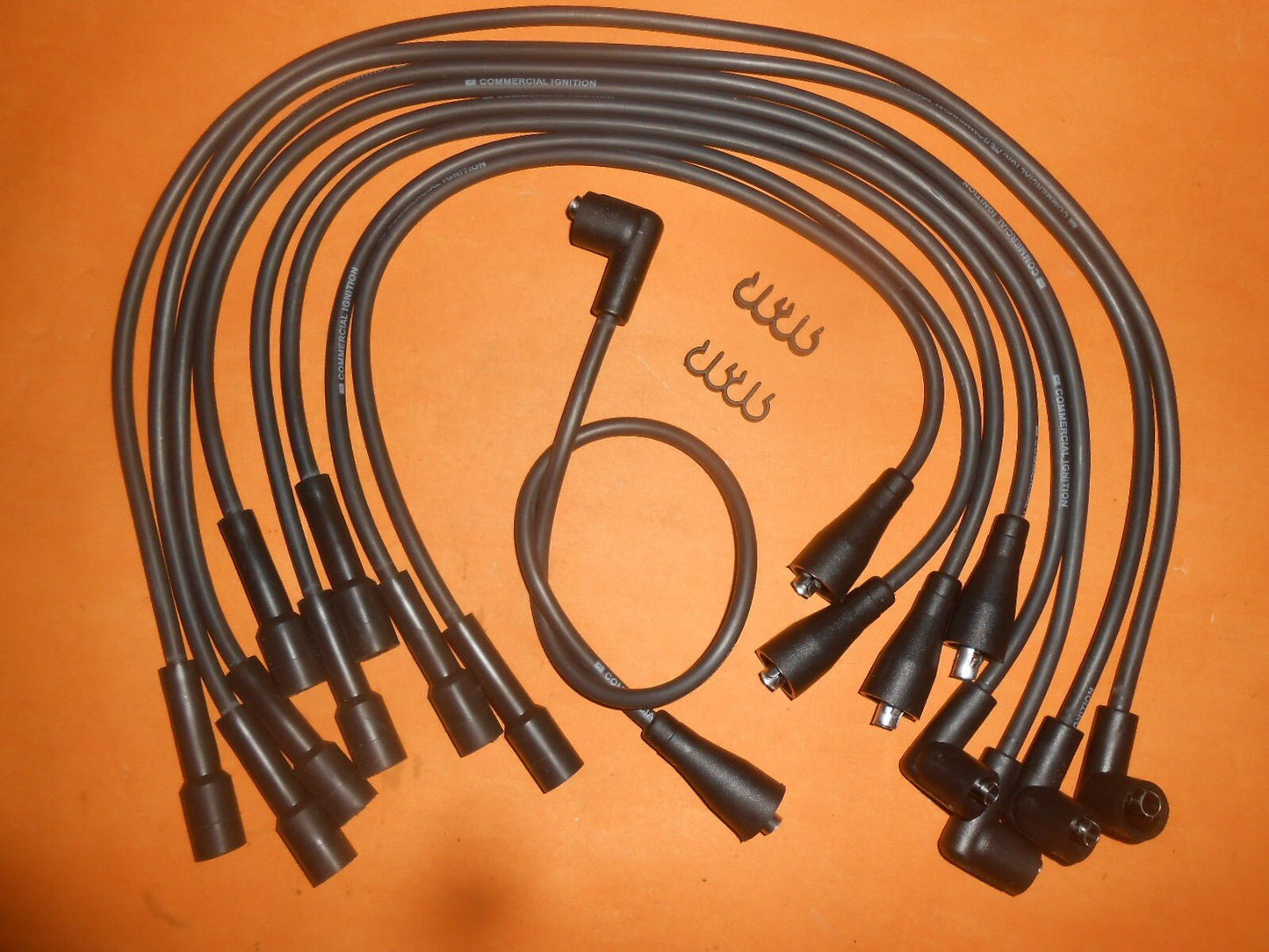CLASSIC RANGE ROVER 3.5, 3.9 V8 (1969 - 1994) NEW IGNITION LEAD SET - XC771 - Vroom Classics