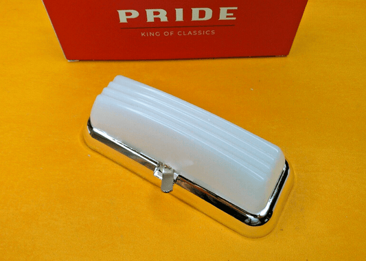CLASSIC TRIUMPH JAGUAR INTERIOR COURTESY ROOF LAMP WITH PLASTIC CHROME TRIM - Vroom Classics