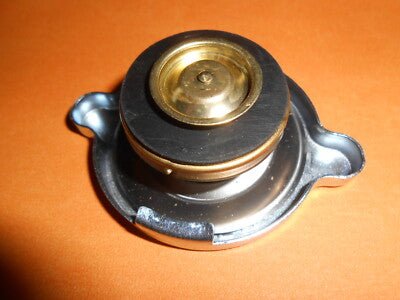COMMER DODGE PA PB VAN (1960 - 1982) 9LB RADIATOR FILLER CAP - Vroom Classics