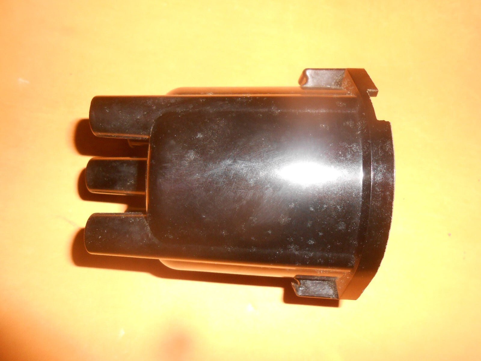 FIAT 124 SPECIAL, 850, 241T, 850T (1966 - 76) MARELLI Type DISTRIBUTOR CAP - 44640 - Vroom Classics