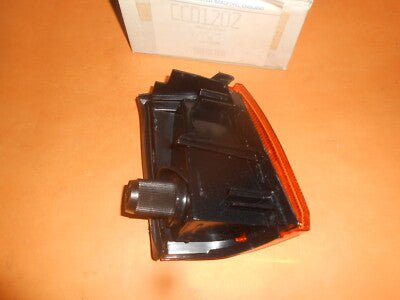 FIAT TIPO (1988 on) NEW FRONT PASSENGER SIDE INDICATOR ASSEMBLY - Amber - Vroom Classics