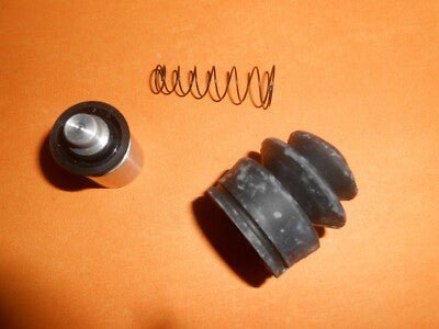 For NISSAN PRIMERA (P10) 1.6, 2.0 (1990 - 96) CLUTCH SLAVE CYLINDER REPAIR KIT - Vroom Classics