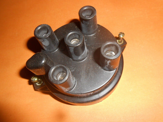 For NISSAN SUNNY 1.4, 1.6 (1990 - 95) NEW DISTRIBUTOR CAP - 46967 - Vroom Classics