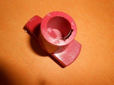 FORD CAPRI 1.6 2.0 OHC (1974 - 87) NEW "Bosch type" IGNITION ROTOR ARM - 47010 - Vroom Classics