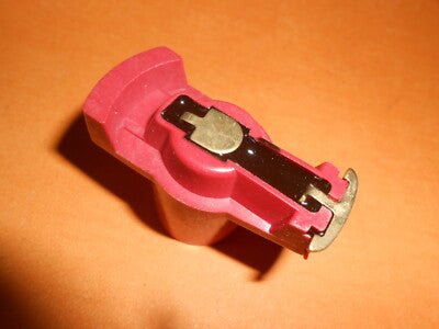 FORD CAPRI 1.6 2.0 OHC (1974 - 87) NEW "Bosch type" IGNITION ROTOR ARM - 47010 - Vroom Classics