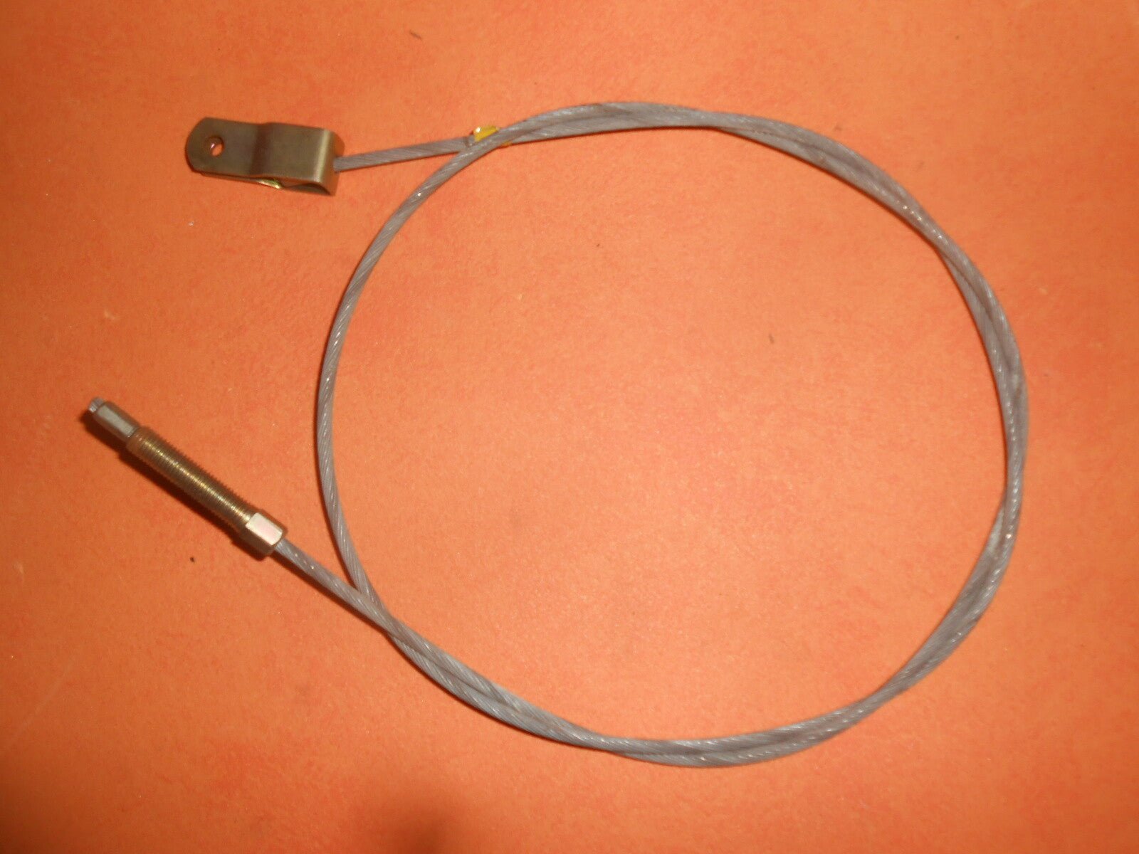 FORD CAPRI Mk2 (01/1974 - 12/1974) 128cm long HAND BRAKE CABLE - BC975 - Vroom Classics