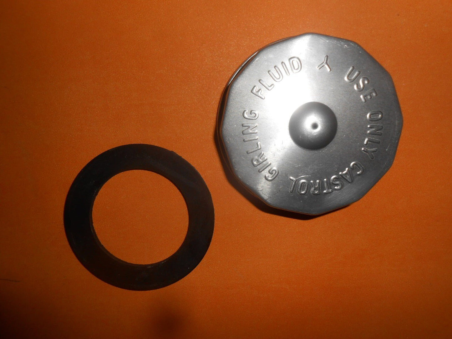 FORD CONSUL Mk2 (1960 - 62)DISC BRAKE MASTER CYLINDER ALLOY CAP & SEAL(65mm dia) - Vroom Classics