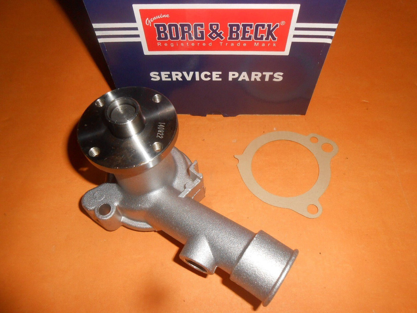 FORD CORSAIR 1500 1500 GT (1963 - 65) NEW WATER PUMP - GENUINE BORG & BECK - Vroom Classics