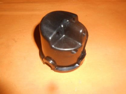FORD CORTINA LOTUS (1963 - 70)ESCORT TWIN CAM (1968 - 71) Side entry DISTRIBUTOR CAP - Vroom Classics