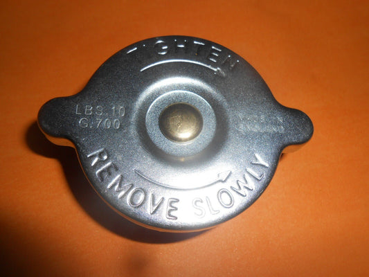 FORD CORTINA Mk1 1200 1500 (1962 - 66) 10LB RADIATOR FILLER CAP - Vroom Classics