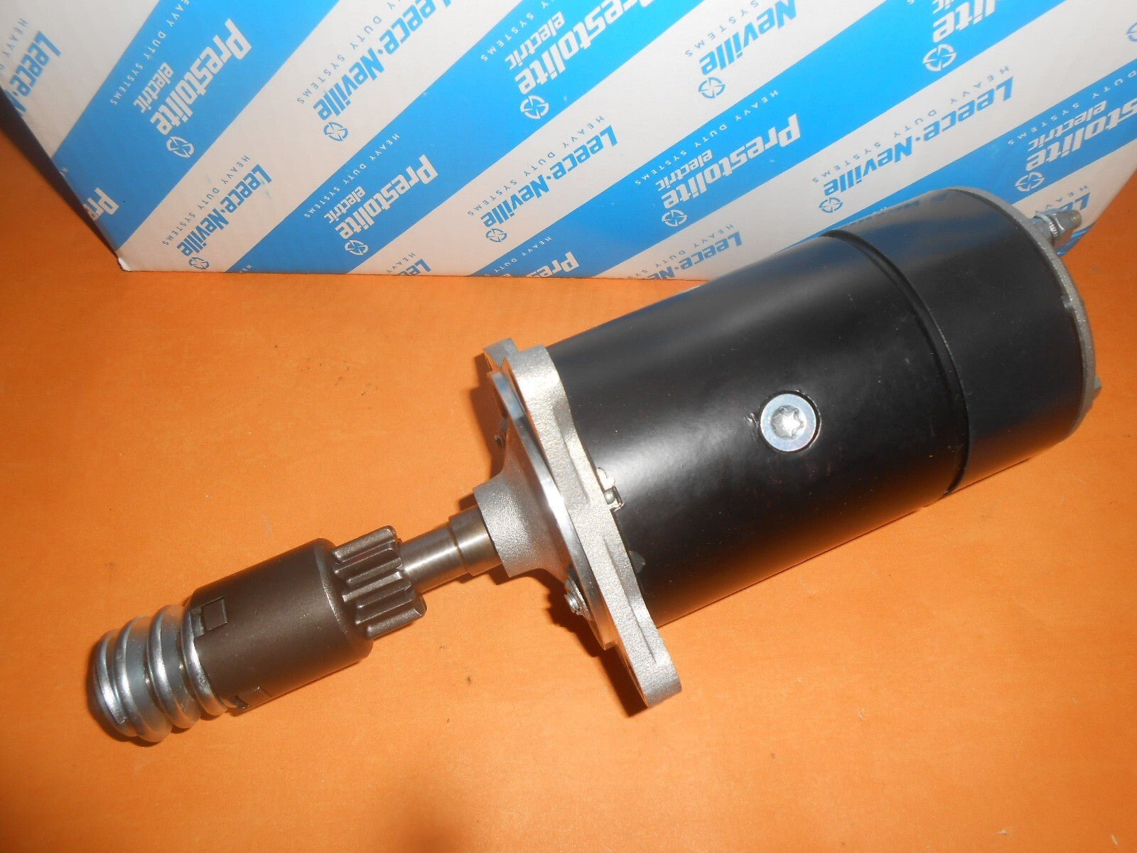 FORD CORTINA Mk2 1967 - 1970 NEW STARTER MOTOR (10 teeth) - LRS100 - Vroom Classics