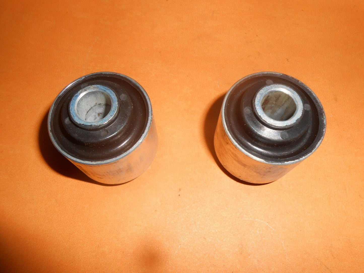FORD CORTINA Mk3 (1970-76) REAR AXLE SUSPENSION, FRONT TOP BUSHES(PAIR)-EM1492 - Vroom Classics