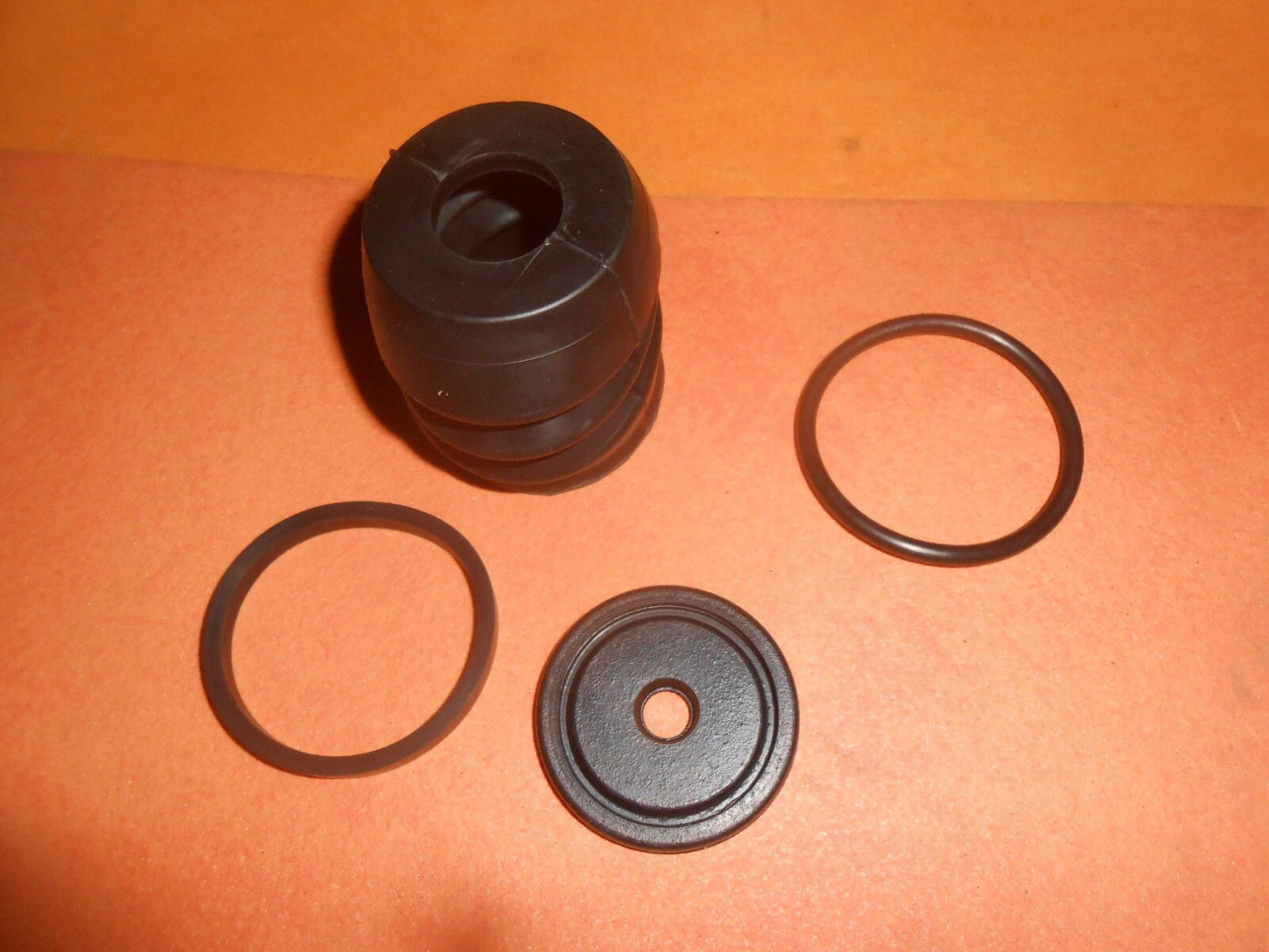 FORD CORTINA MK4 Mk5 (1976-1982) NEW BRAKE SERVO SEAL REPAIR KIT - Vroom Classics