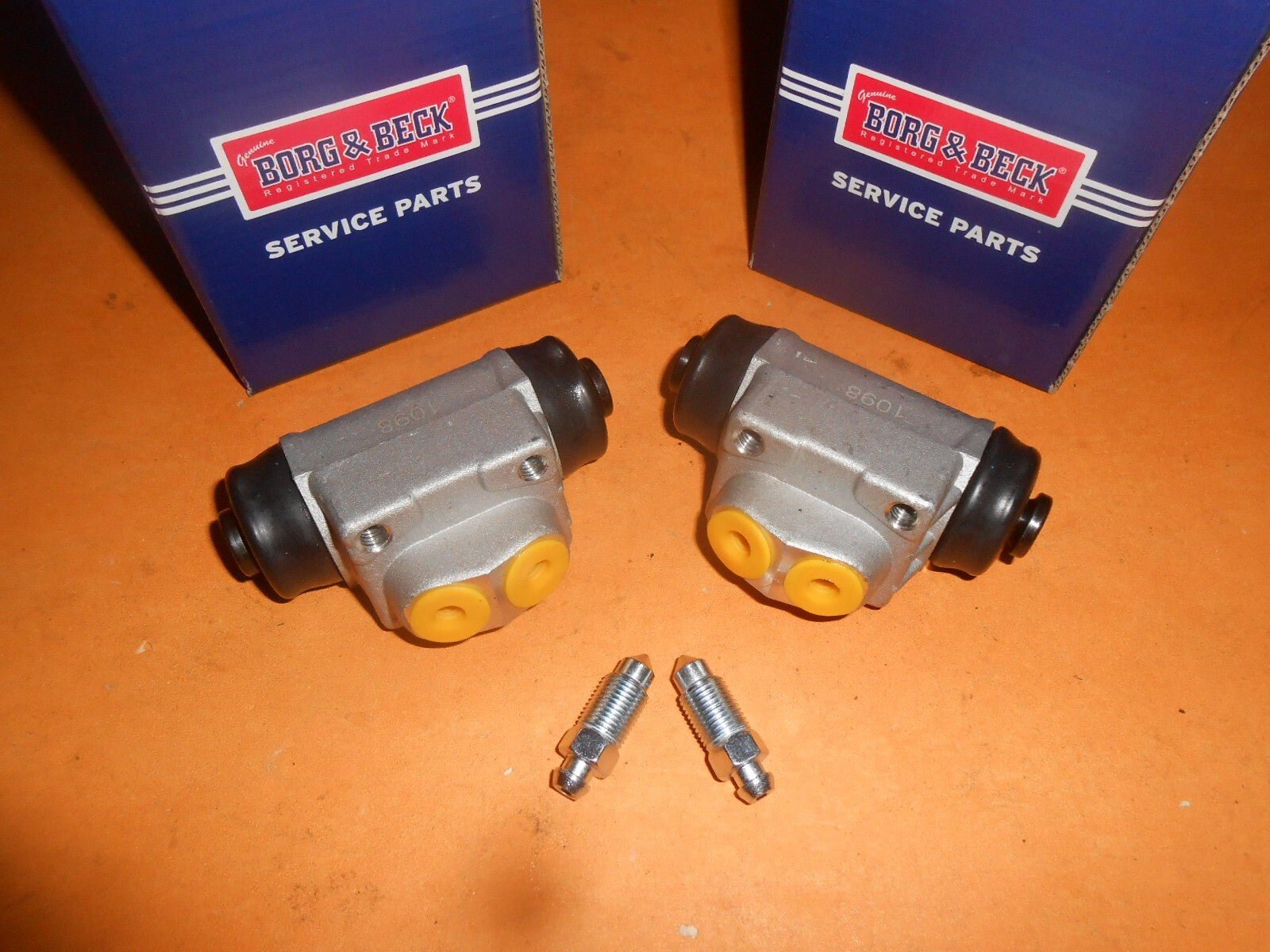 FORD CORTINA Mk4 Mk5 2.0 2.3 (1977 - 82) 17.50mm REAR BRAKE WHEEL CYLINDERS PAIR - Vroom Classics