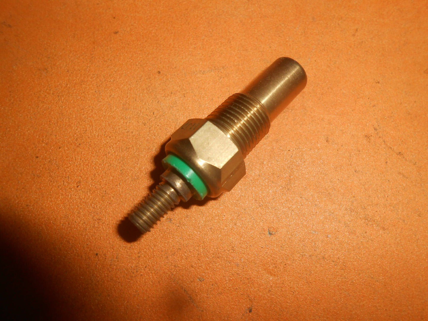 FORD ESCORT 1.3 HCS (1988 on) TEMPERATURE SENDER - Green top - Vroom Classics