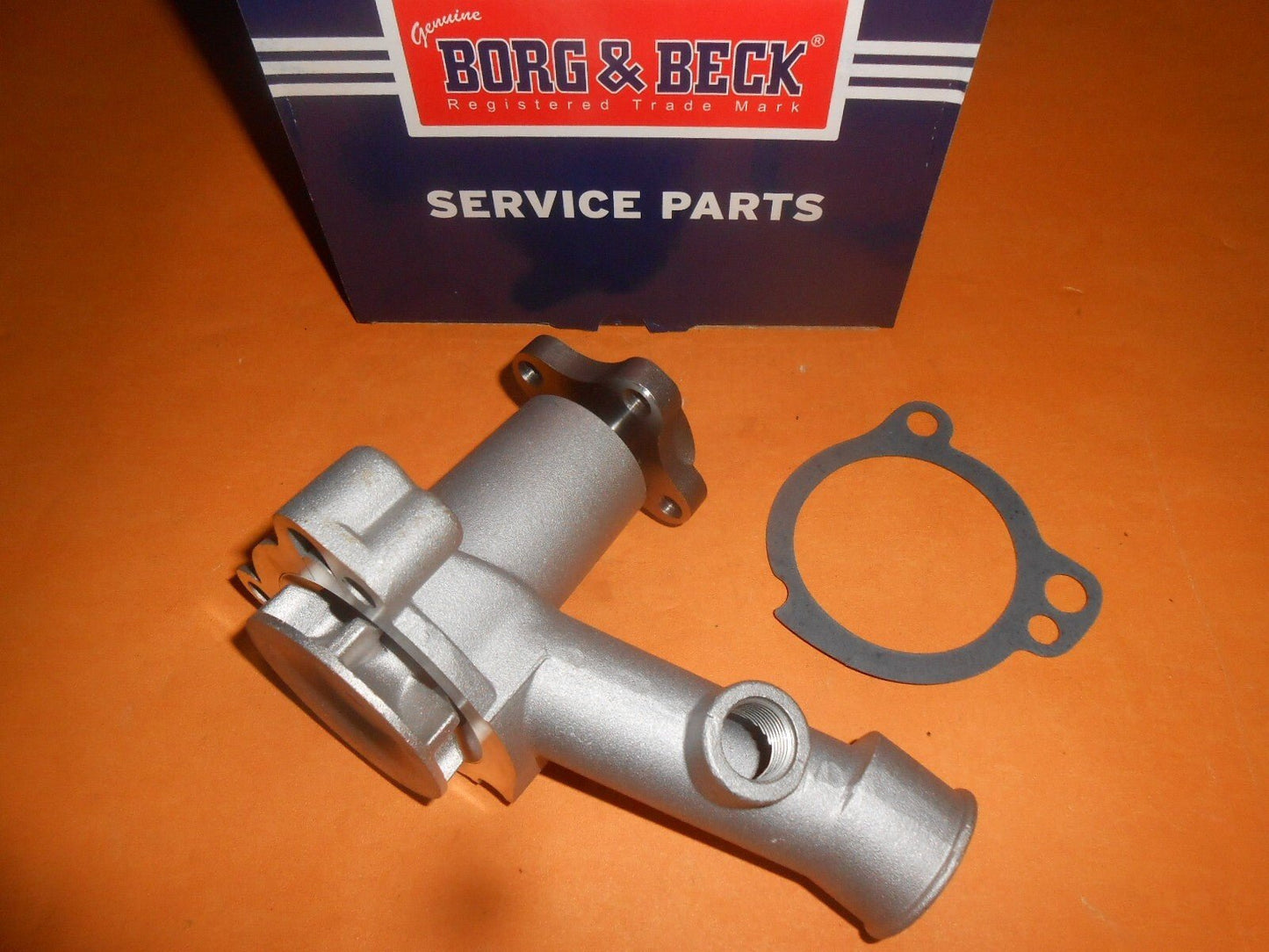 FORD ESCORT Mk2 1100 1300 1600 OHV (1975-79) NEW WATER PUMP-GENUINE BORG & BECK - Vroom Classics