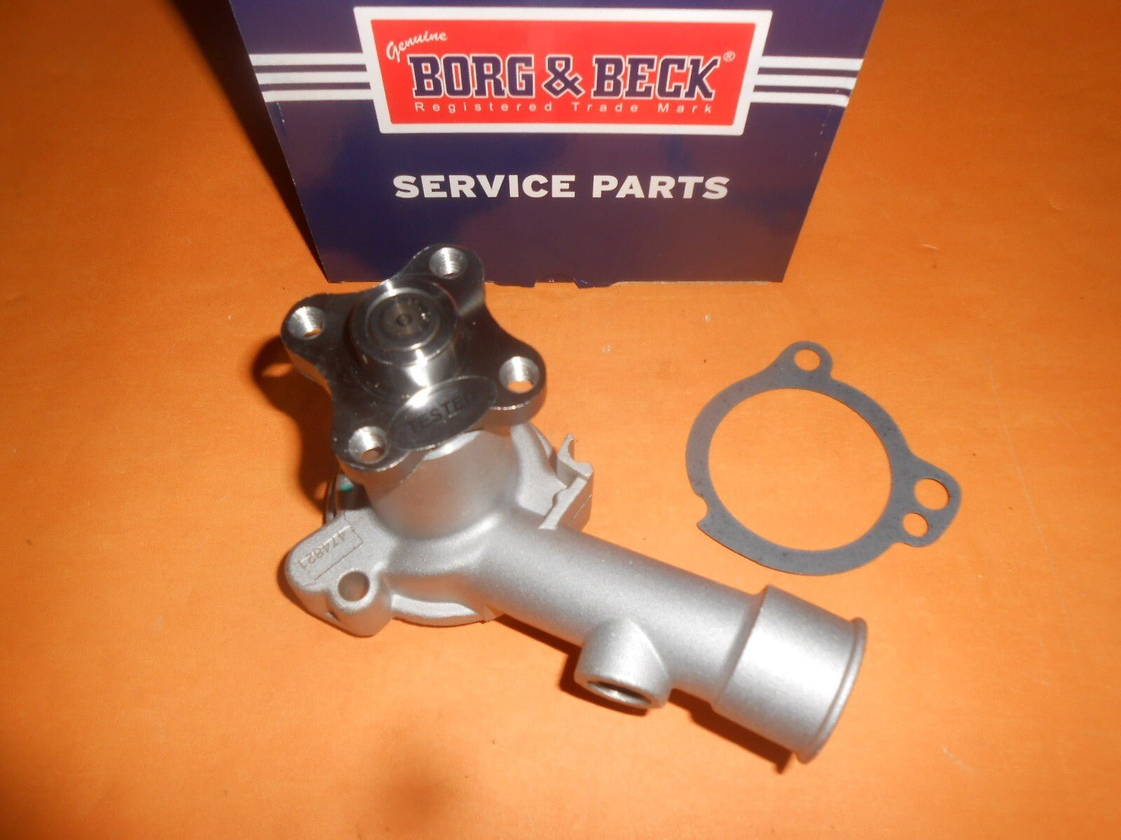 FORD ESCORT Mk2 1100 1300 1600 OHV (1975-79) NEW WATER PUMP-GENUINE BORG & BECK - Vroom Classics