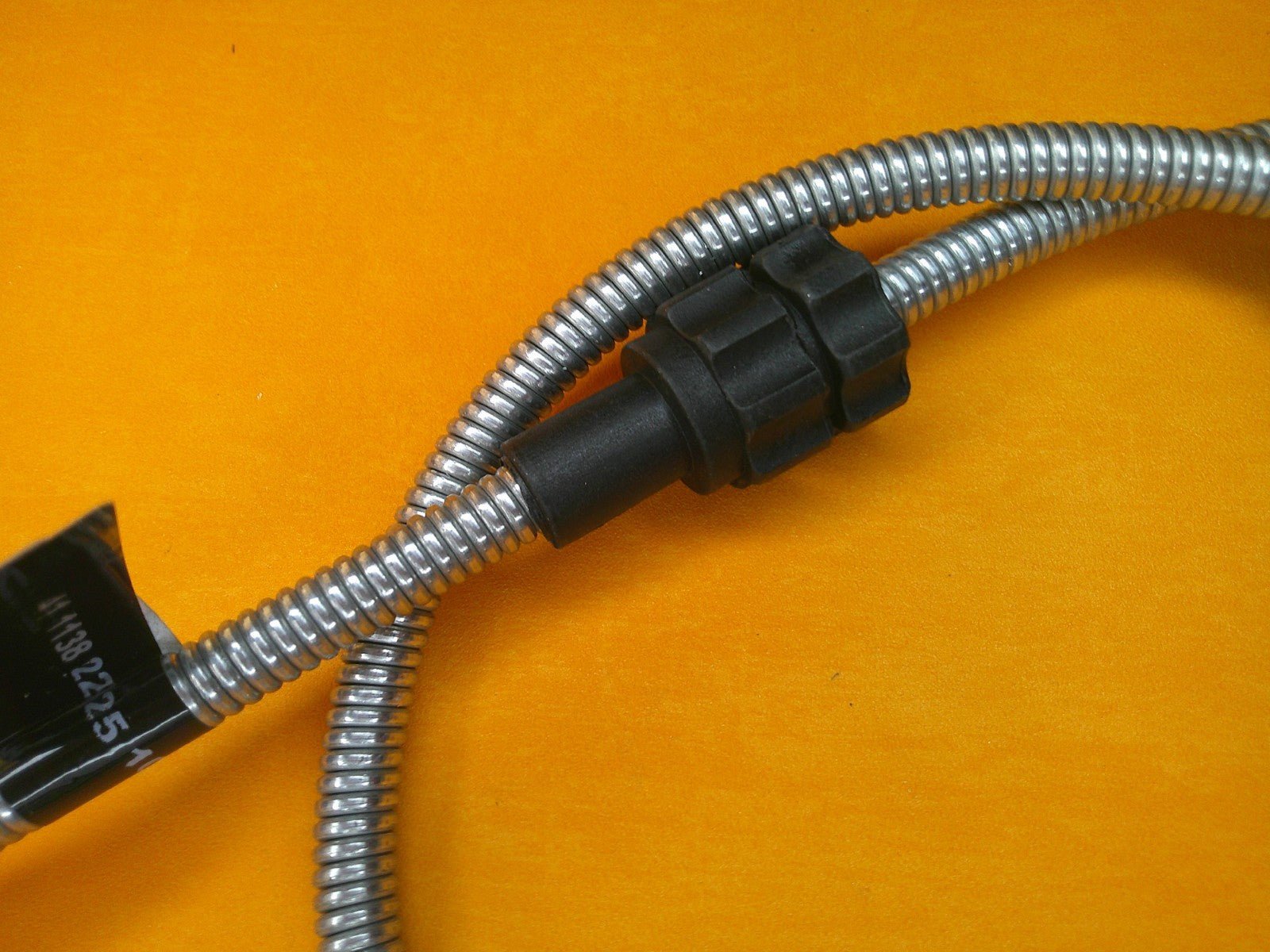 FORD ESCORT Mk2 VAN 1100 (1975-1980) NEW REAR HANDBRAKE CABLE - Borg & Beck - Vroom Classics