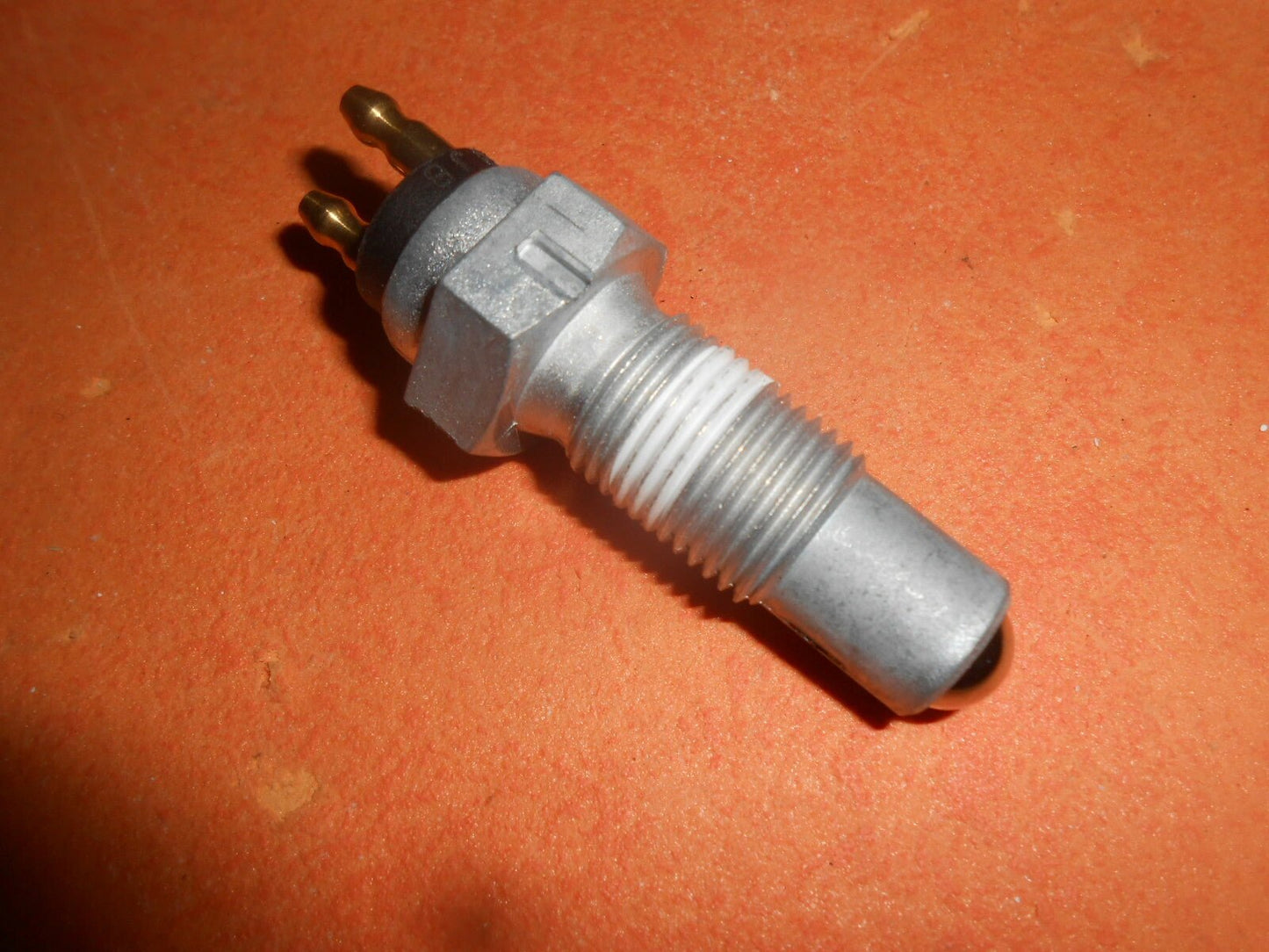 FORD ESCORT Mk3 XR3 XR3i (1980 - 86) REVERSING LIGHT SWITCH - 54670 - Vroom Classics