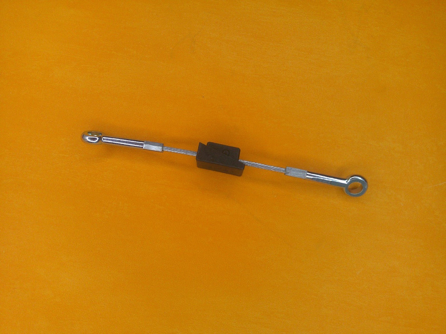 FORD ESCORT MK4 inc XR3i RS Turbo(1986 -1990)COMPLETE HANDBRAKE CABLES "No ABS" - Vroom Classics