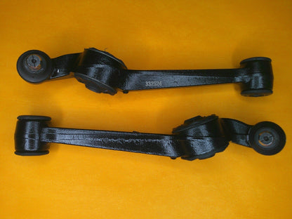 FORD ESCORT RS 2000 (1991 - 96) TRACK CONTROL ARMS PAIR - Genuine Borg & Beck - Vroom Classics